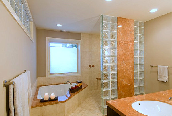 стеклянные кирпичи в интерьере ванной