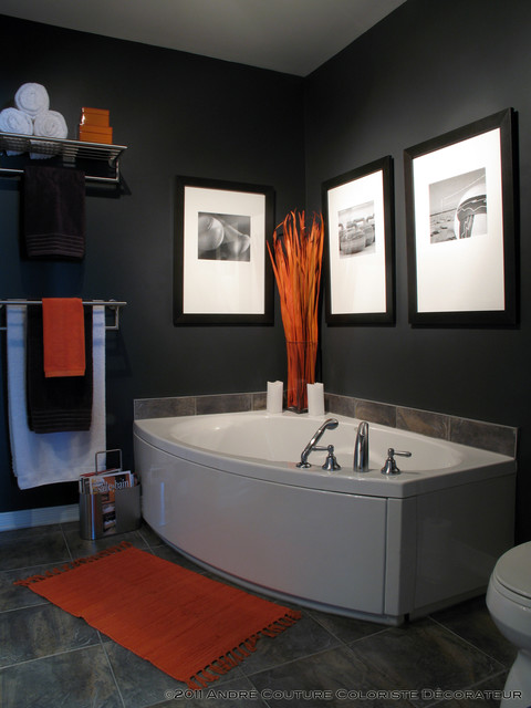 черная ванная - фото элементов декора
