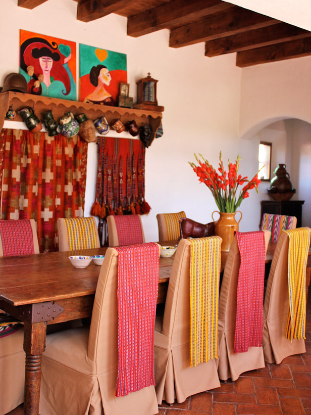 Интерьер кухни в испанском стиле